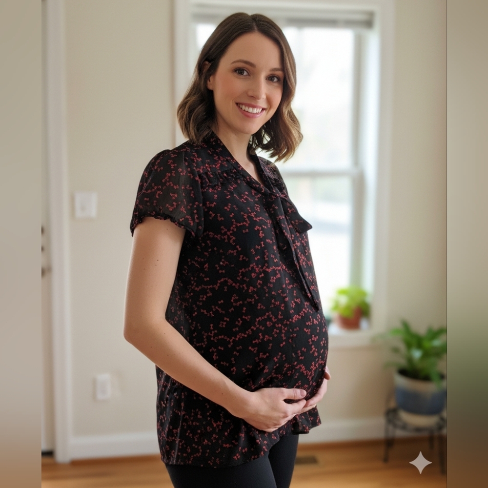 Red Black Fitted V-Neck Maternity Blouse with Bow, Ruffles & Short Sleeves Large